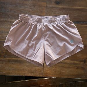 New Balance Purple Athletic Shors